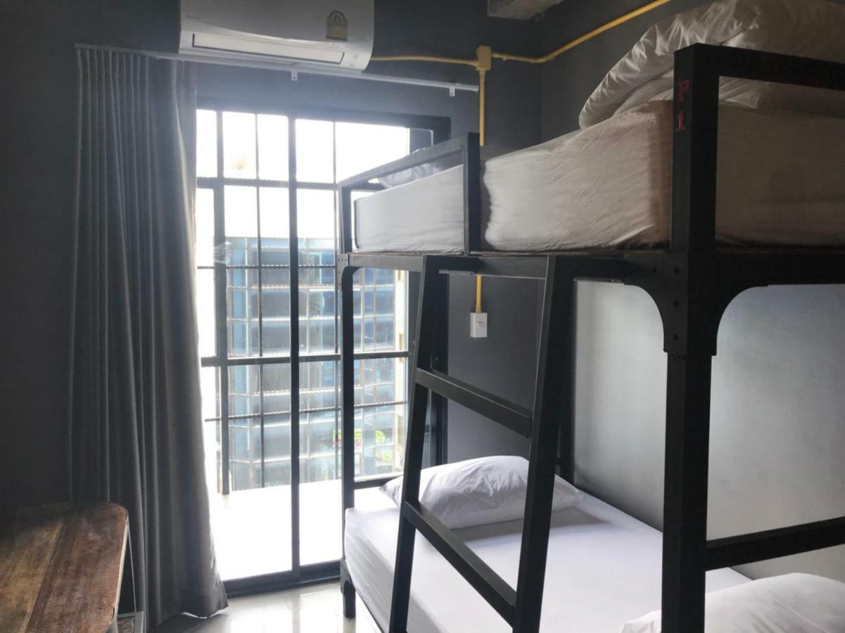 248 Street Hostel Chiang Mai Bagian luar foto