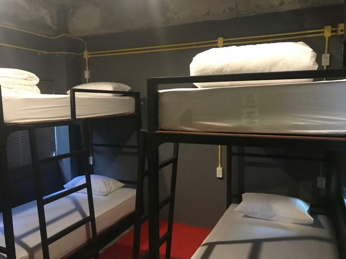 248 Street Hostel Chiang Mai Bagian luar foto