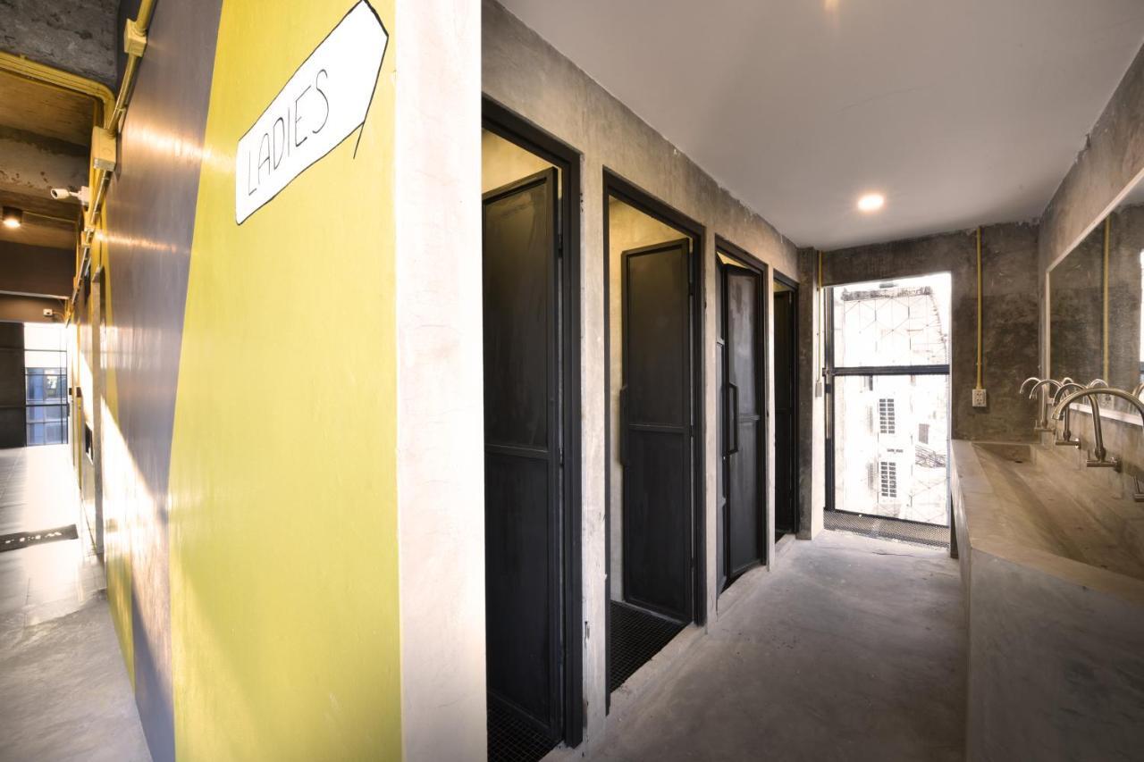 248 Street Hostel Chiang Mai Bagian luar foto